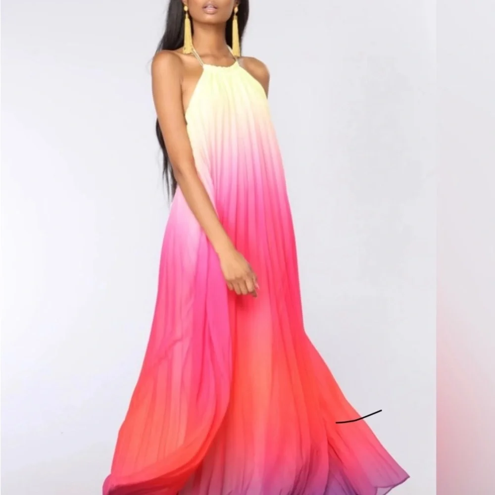 Elegant Gradient Maxi Dress - Picture 1 of 10